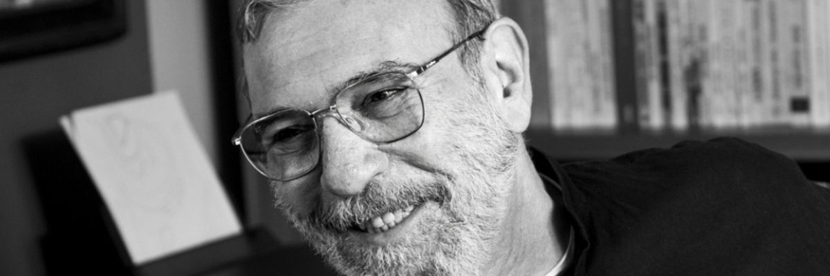 Sina Akyol İmza Günü