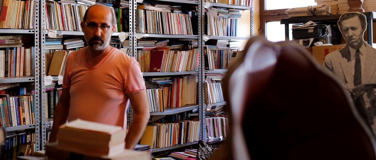 Şiir ve İmzanın İzinde Bir Sahaf<br>M. Şeref Özsoy